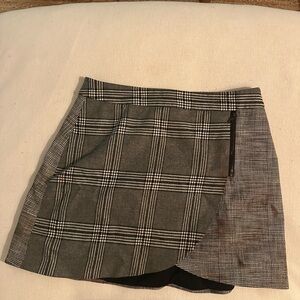 Alice + Olivia Asymmetrical Plaid Skirt in Gray and Black